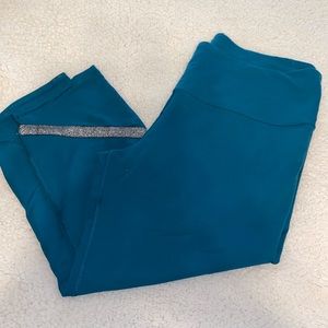 🚫SOLD🚫Victoria’s Secret teal green leggings XL